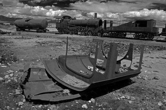 Alessandro Ciapanna DSC_2298_bolivia_train_roof_DRAMA