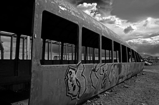 DSC_2426_bolivia_train_passenger_DRAMA