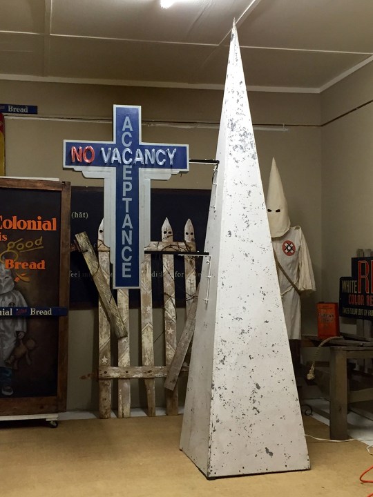 V.L. Cox-End Hate series-1 NoVacancy